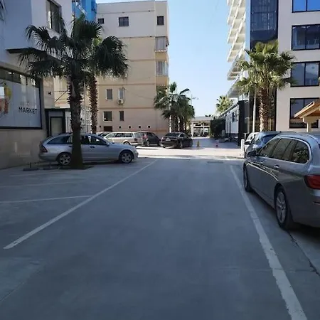 Glen's At Qerret Golem (Tirana)